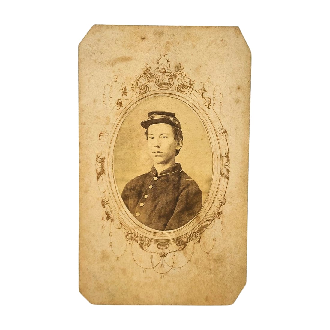 Young Union Soldier CDV with Tax Stamp 1865 (1 of 4)