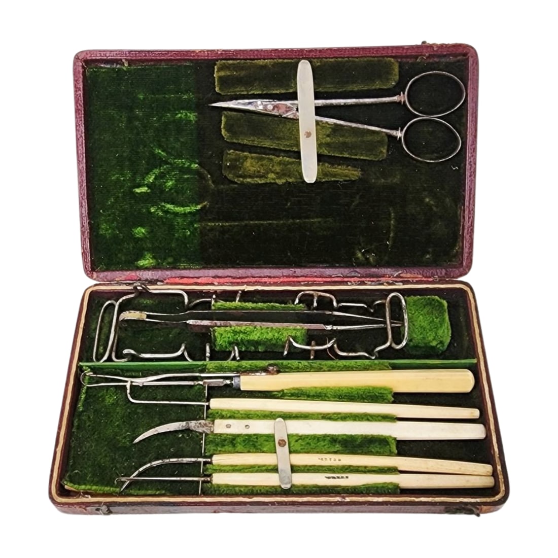 Minor Surgical Set J. Weiss & Son (1 of 5)