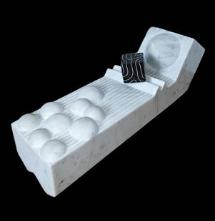 Jorge Romeo - Senza titolo: Jorge Romeo - Untitled Carrara marble sculpture 13x52x16 cm, signature on the work.