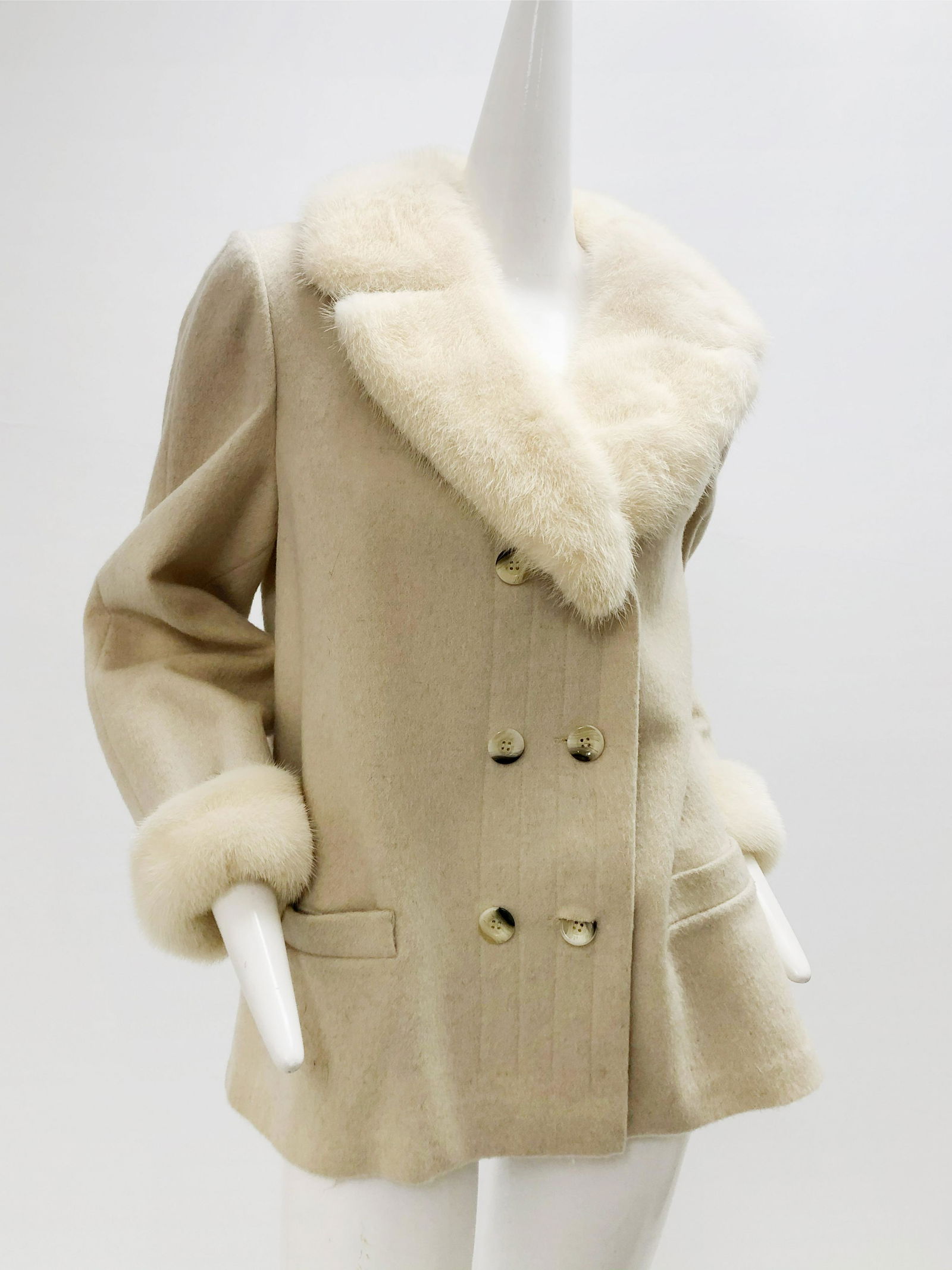 1960 Cream Double-breasted Coat w/ Fur Collar & Cuffs (1 of 6)