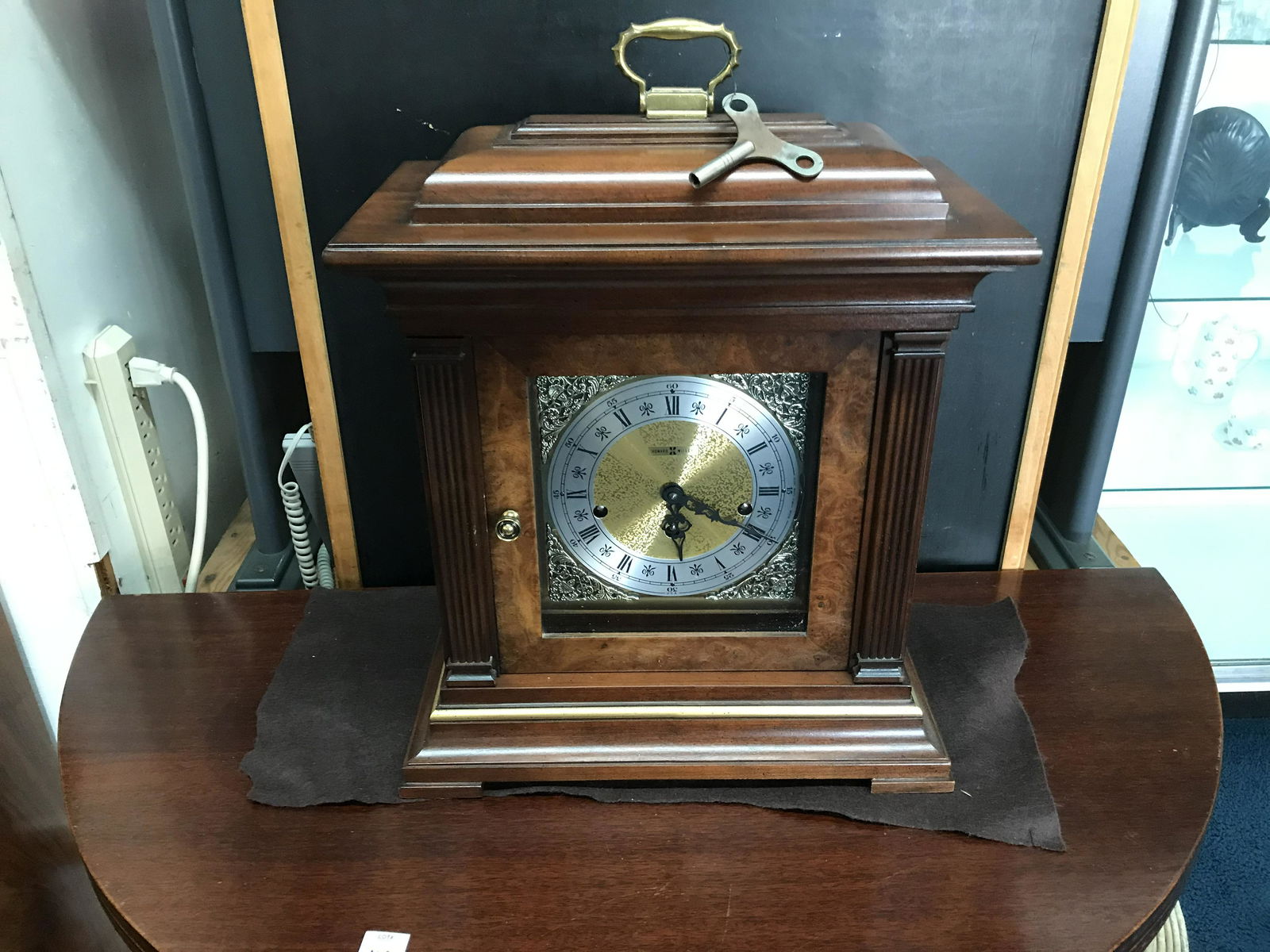 Howard Miller Mantle Clock (1 of 4)