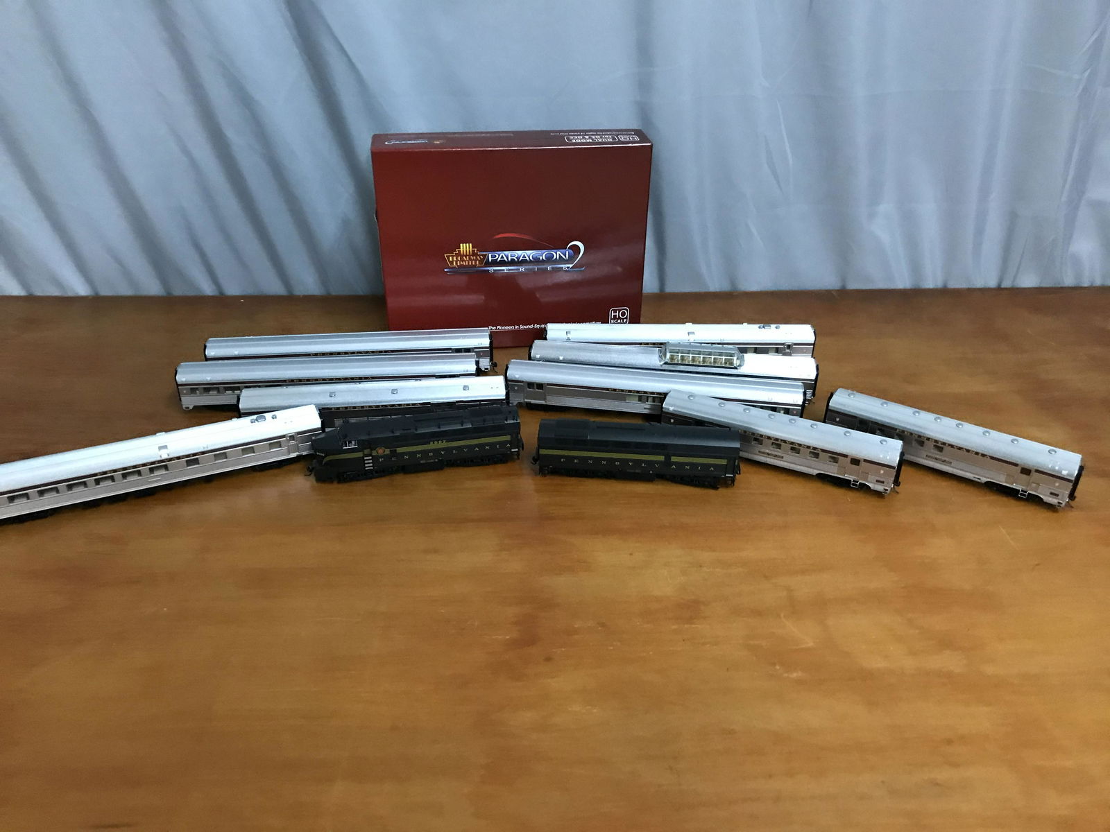 11 Pieces PRR Train Set (1 of 2)