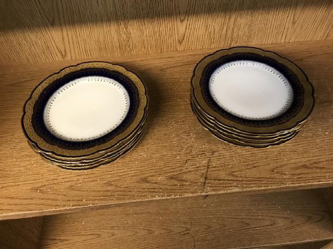 10 Limgoes Gold Plates (1 of 2)