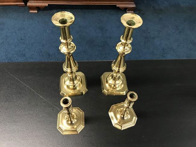 Two Pairs Of Virginia Metal Crafters Candlesticks (1 of 3)