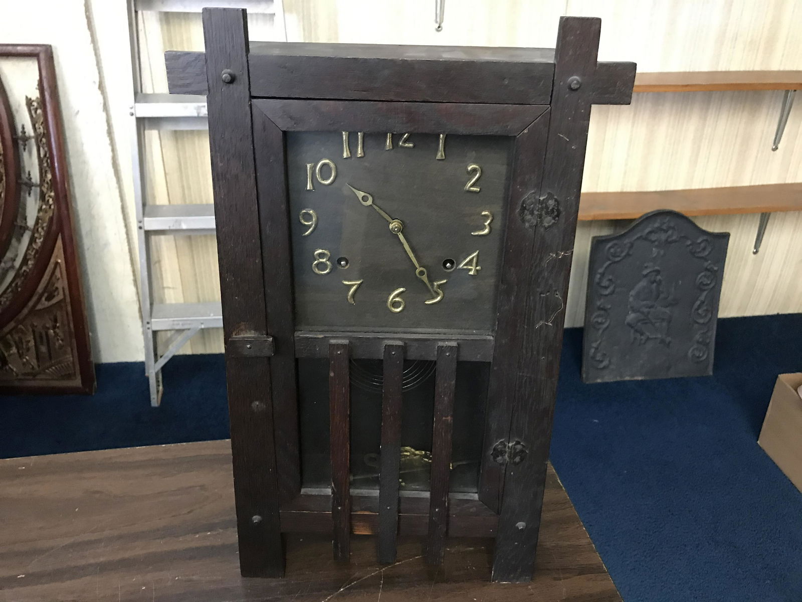 Mission Oak Mantle Clock: 19"H