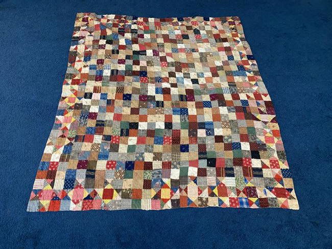 Antique patchwork quilt (1 of 3)