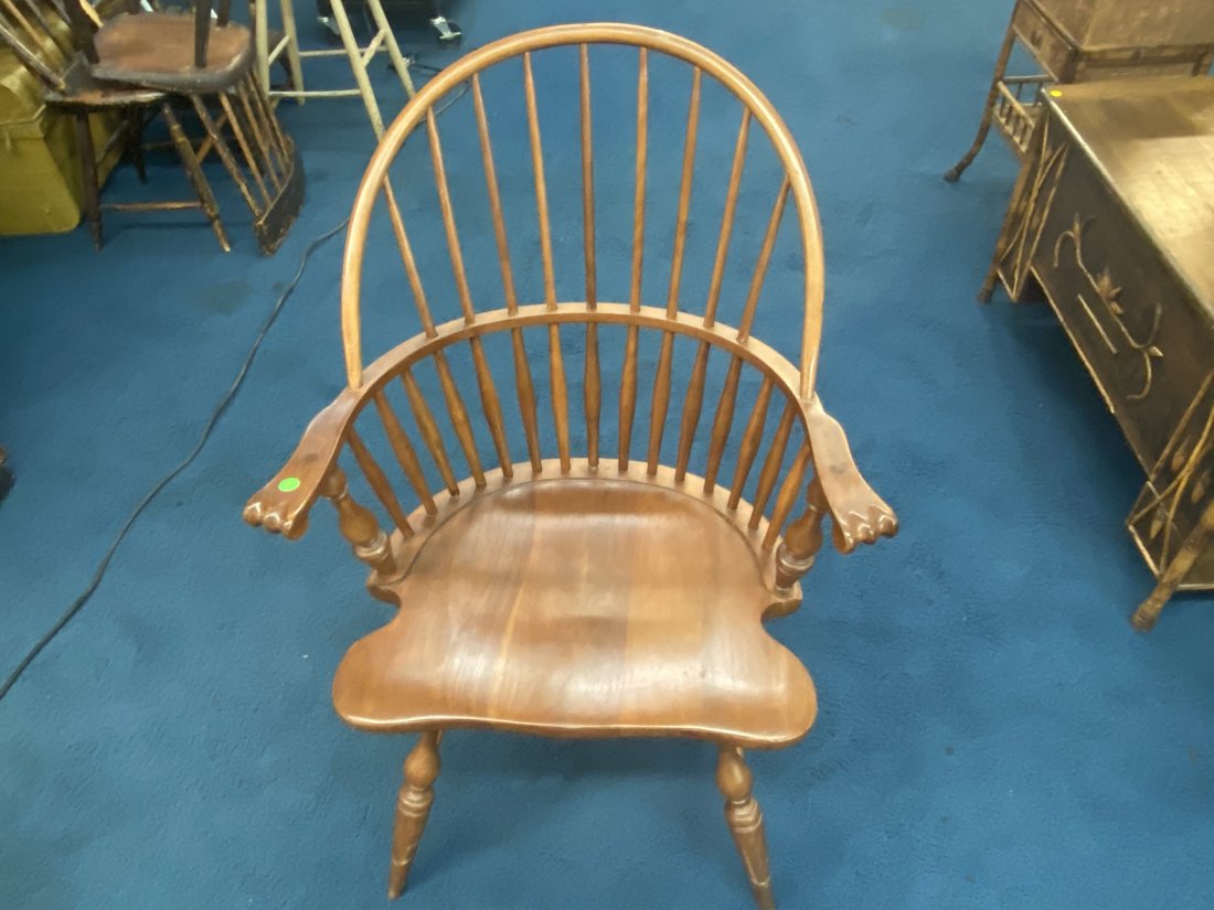 Walnut Windsor Arm Chair (1 of 3)