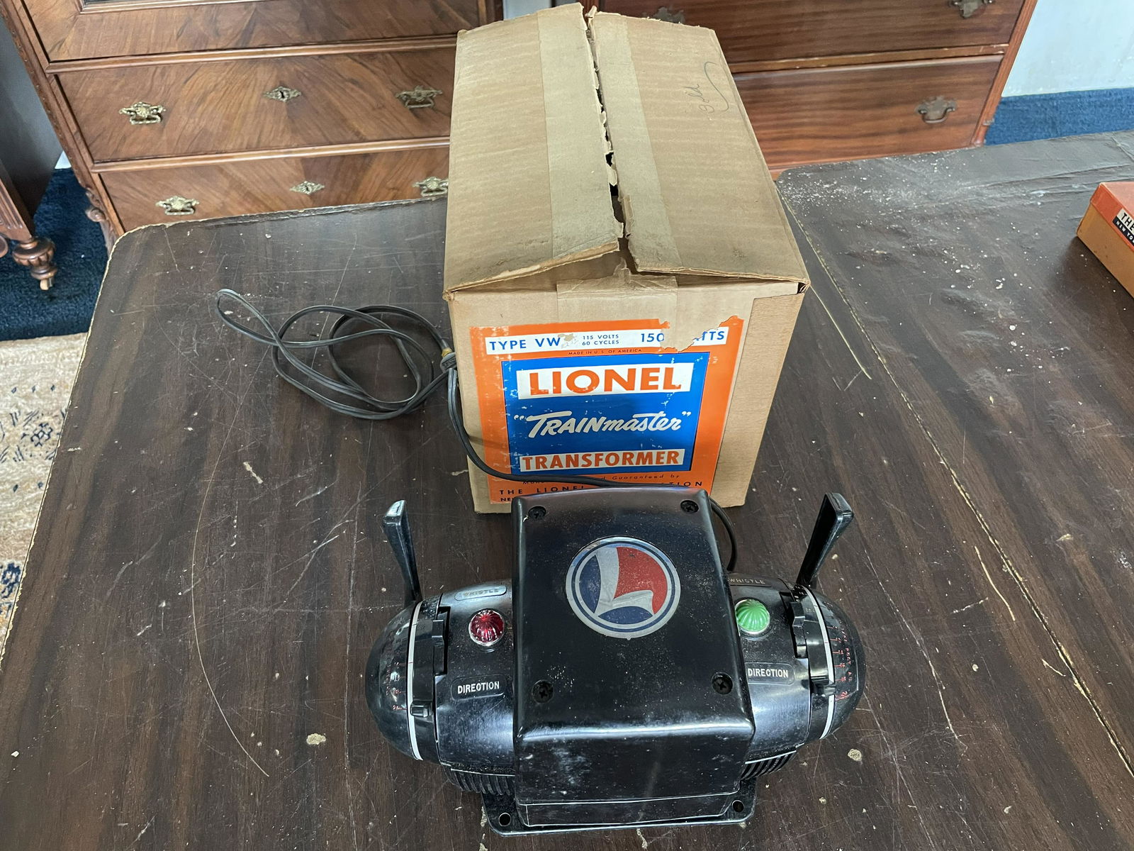 Lionel Train Master Transformer (1 of 4)