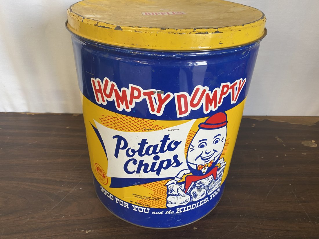 Vintage Humpty Dumpty Potato Chip Tin (1 of 5)