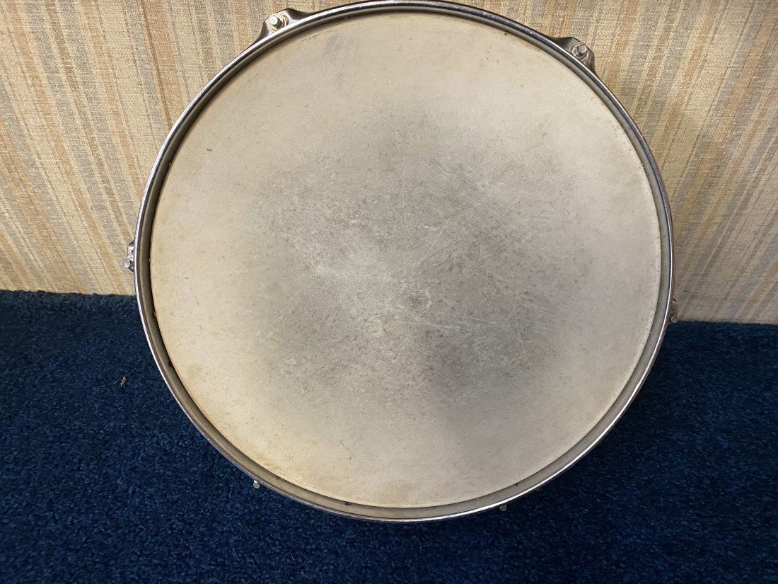 Vintage Snare Drum (1 of 3)