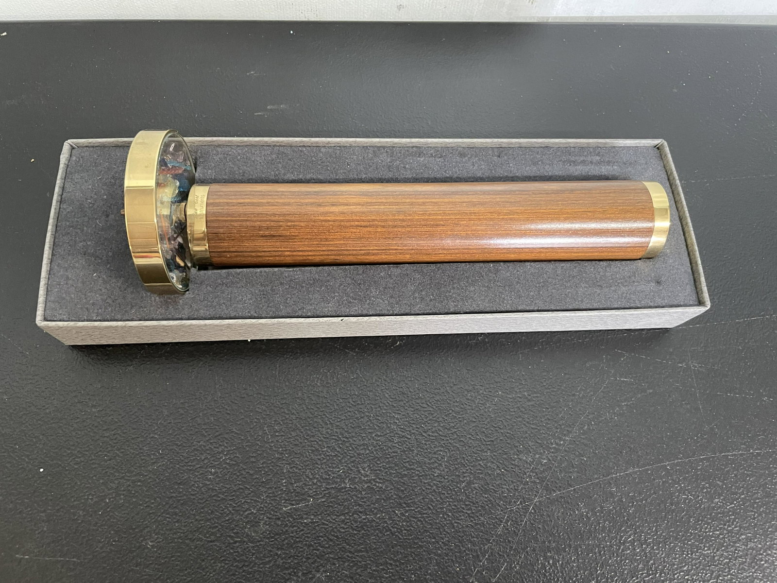 Kaleidoscope: 10" L