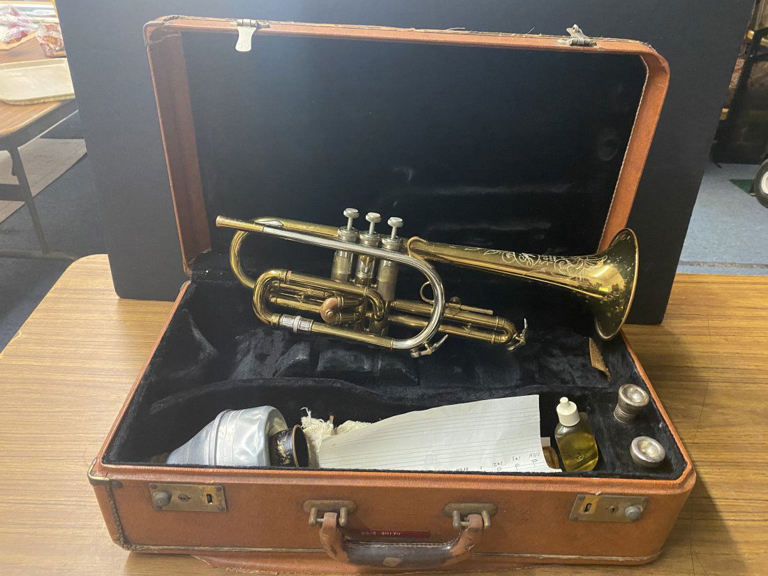 Selmer Signet Trumpet In Case