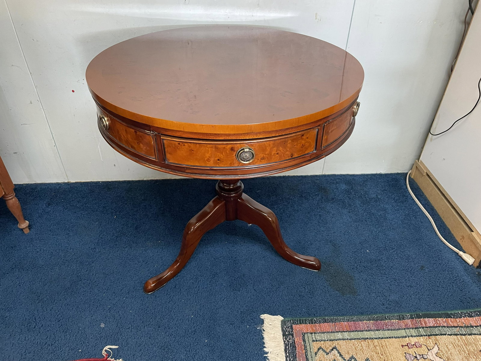 Mahogany Drum Table: 29"x29"