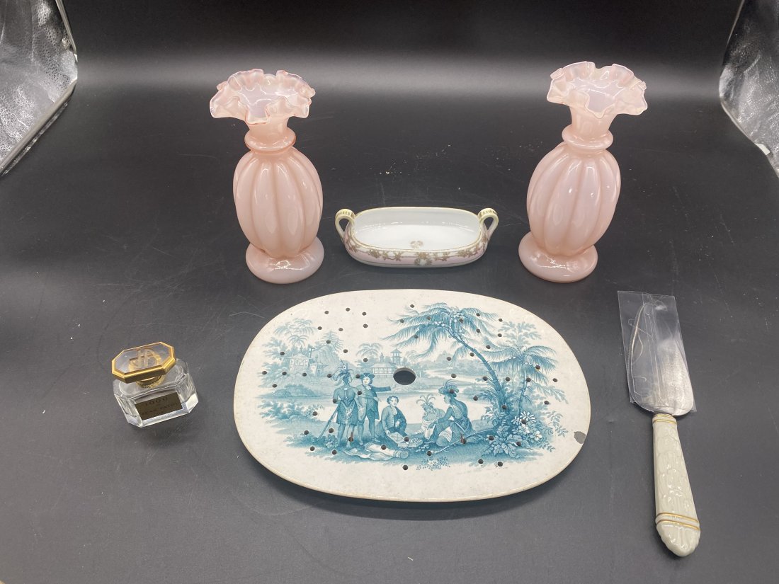 Porcelain Lot (1 of 7)