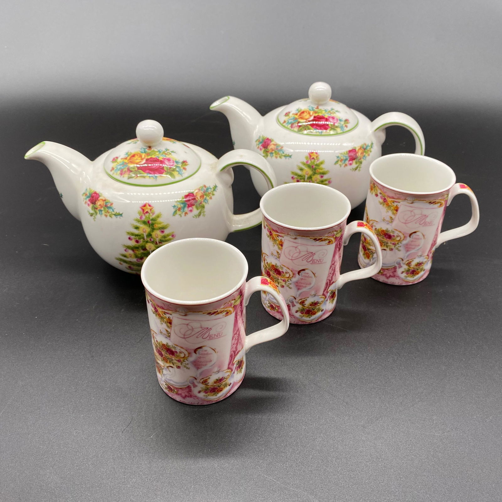Five Pieces Of Royal Albert Old Country Rose (1 of 7)