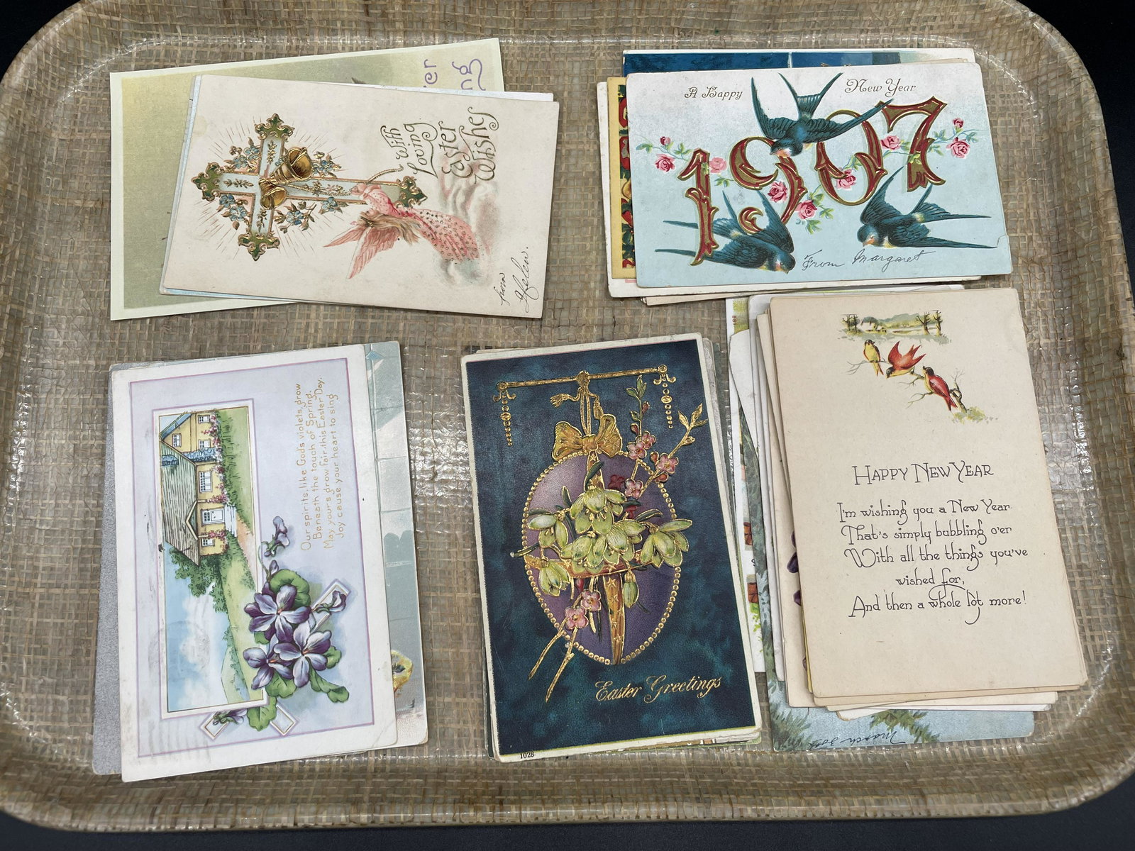 Grouping of Easter and New Years Post Cards (1 of 4)