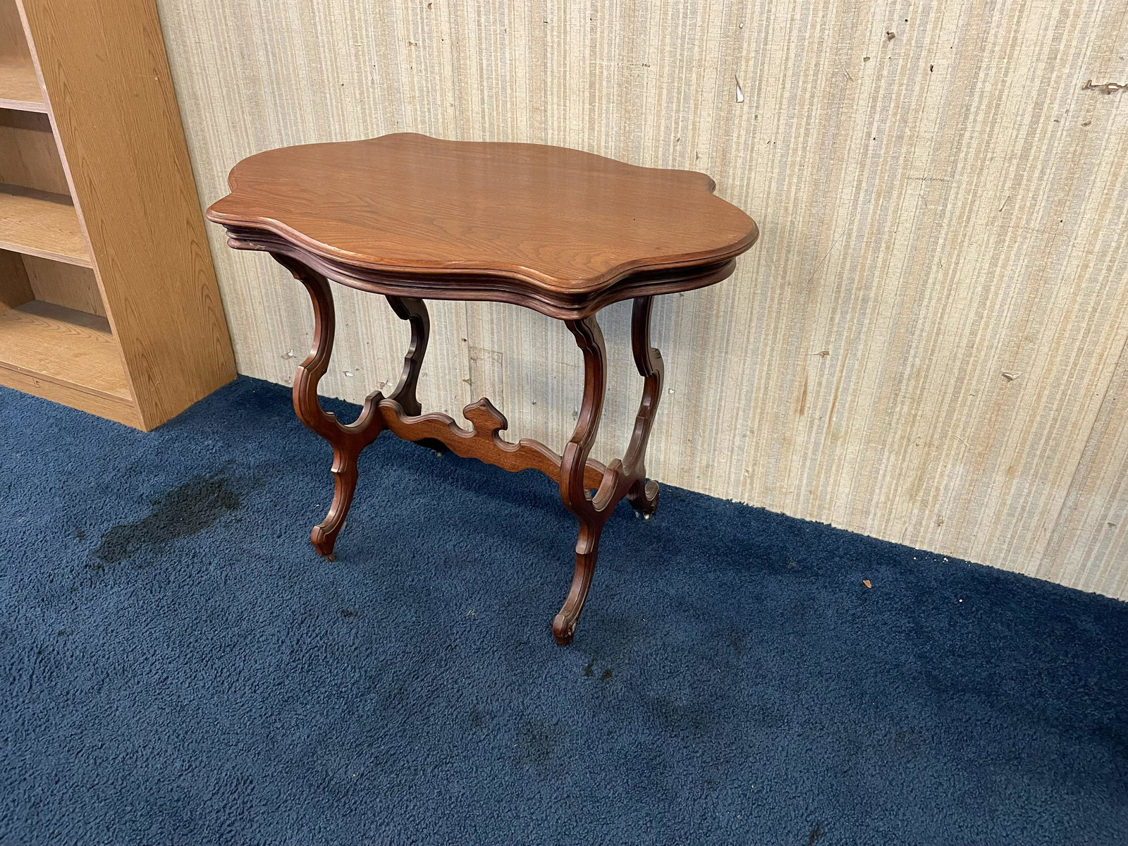 Victorian Turtle Top Table (1 of 3)