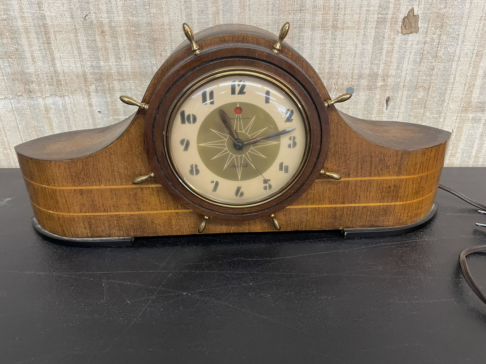 General Electric Ships Bell Clock (1 of 2)