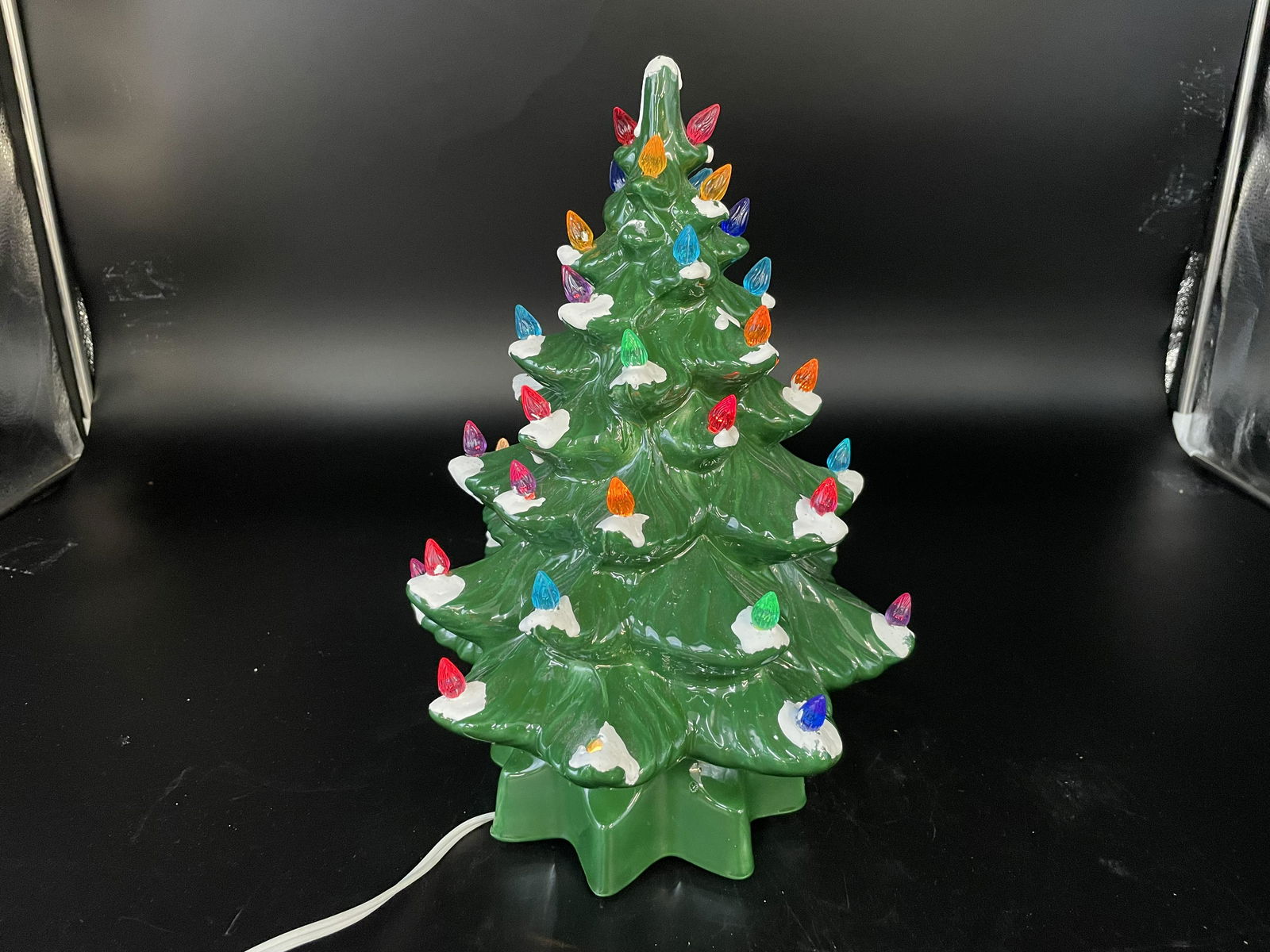 Ceramic Lighted Christmas Tree (1 of 2)