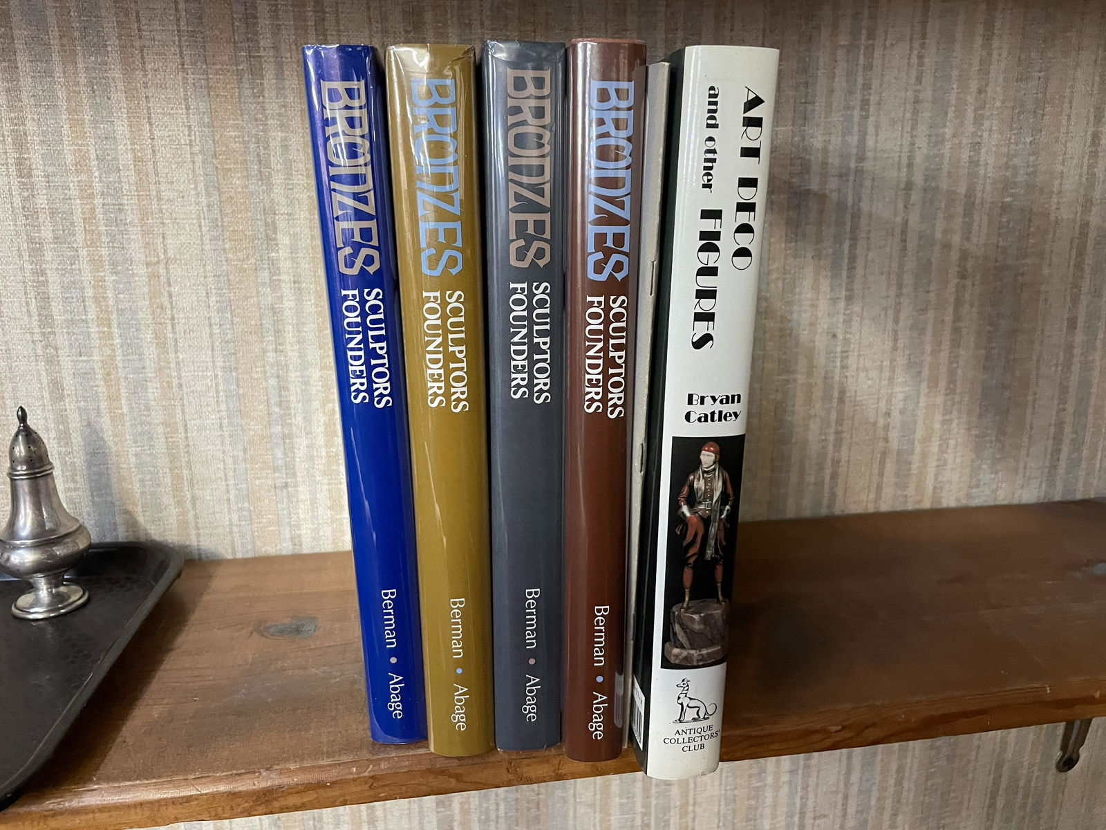 Bronze & Art Deco Figurine Books (1 of 4)