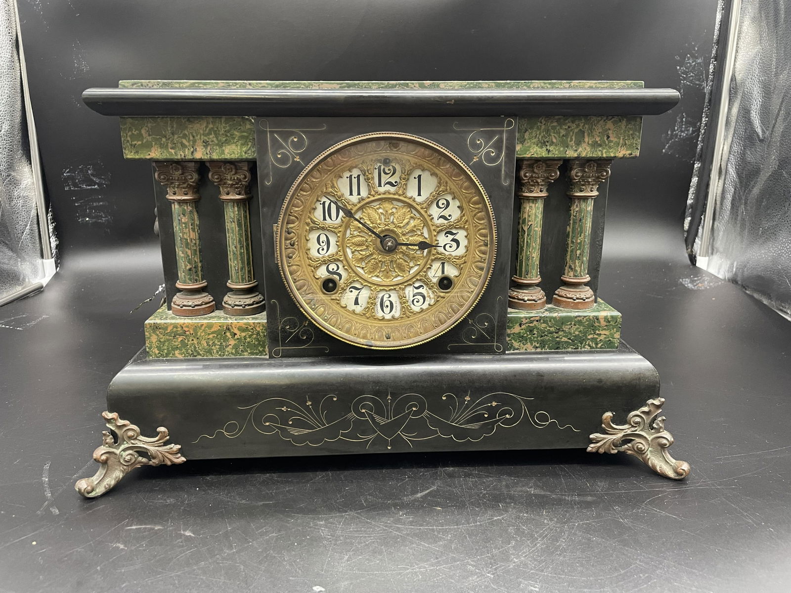 Seth Thomas Adamantine Clock (1 of 4)
