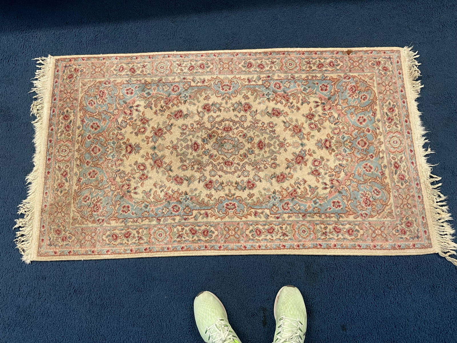 Karastan Carpet (1 of 3)
