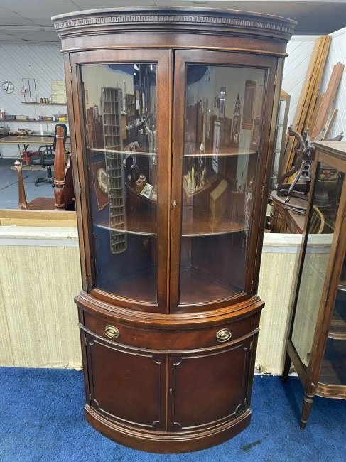 Mahogany Bowed Glass Corner Cabinet: 76"x39'X20",