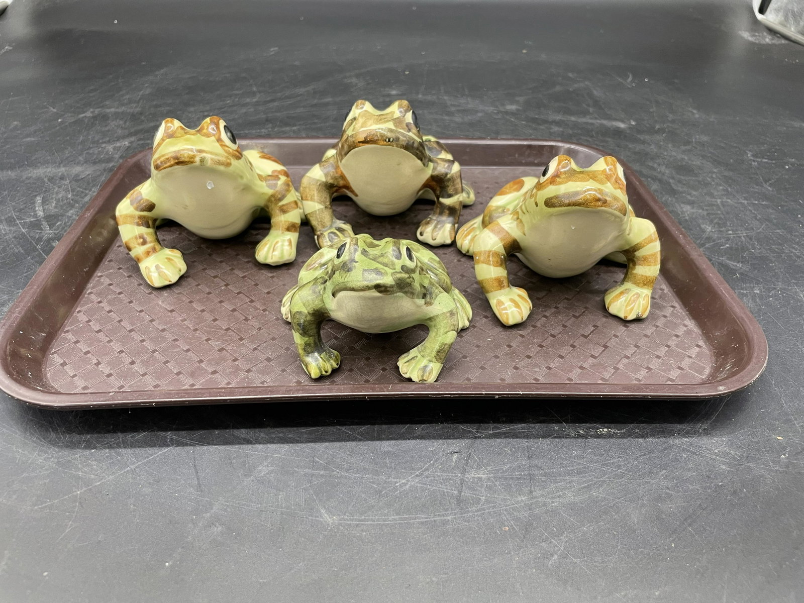 Four McCoy Pottery Frogs (1 of 4)