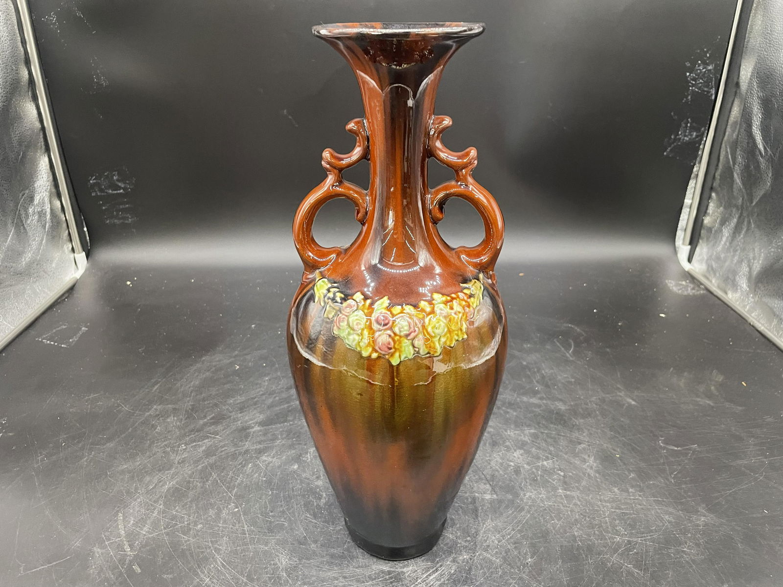 Art Pottery Vase (1 of 3)
