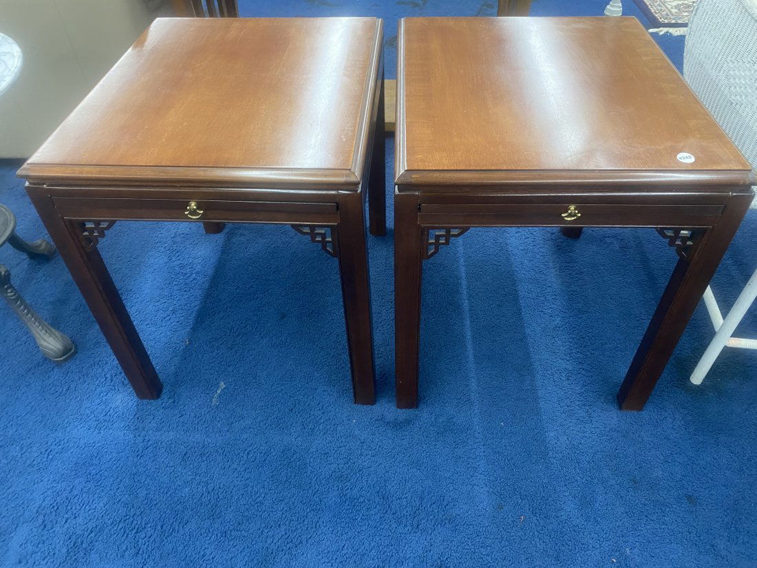 Pair of Drexel Heritage Chinese Chippendale Stands (1 of 9)