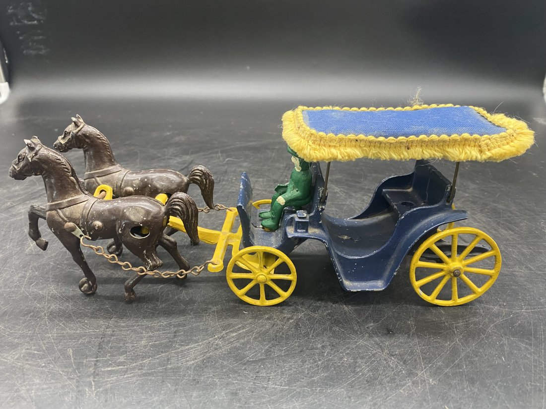 Vintage Stanley Cast Iron Horse and Surry Metal Toy: 5"x11"x4", marked made in USA Stanley Toys, has driver