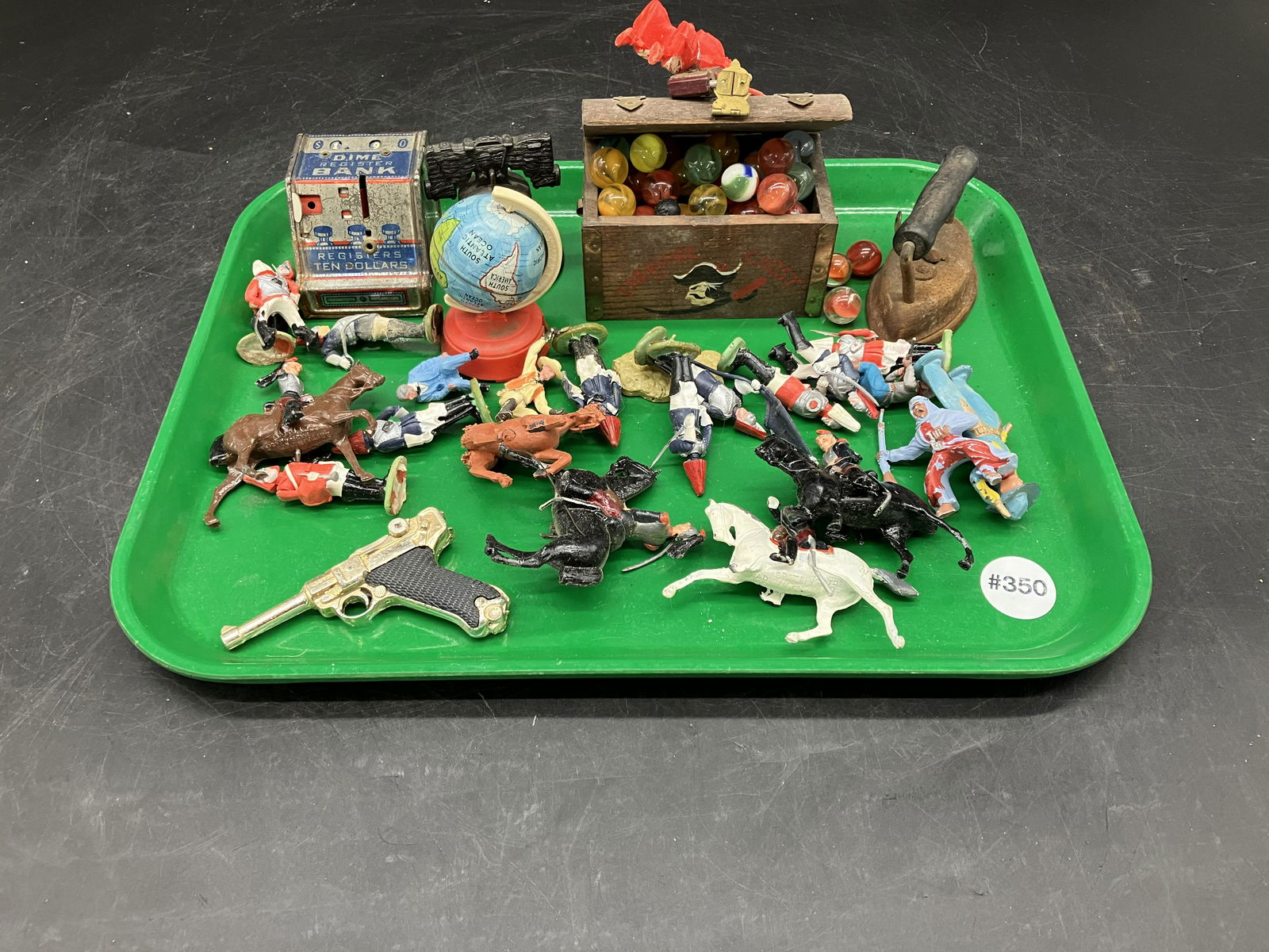 Mixed Lot: Lot includes miniature soldiers, marbles, and more.