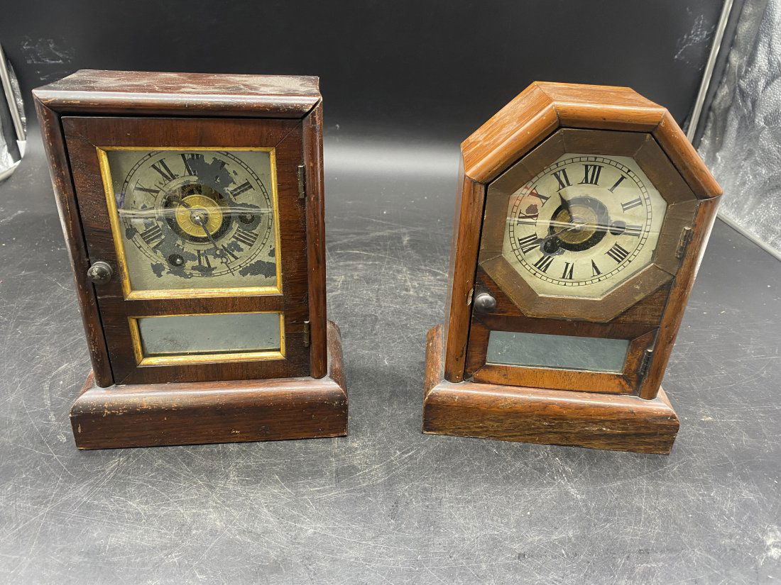Two Antique Seth Thomas Cottage Clocks (1 of 8)