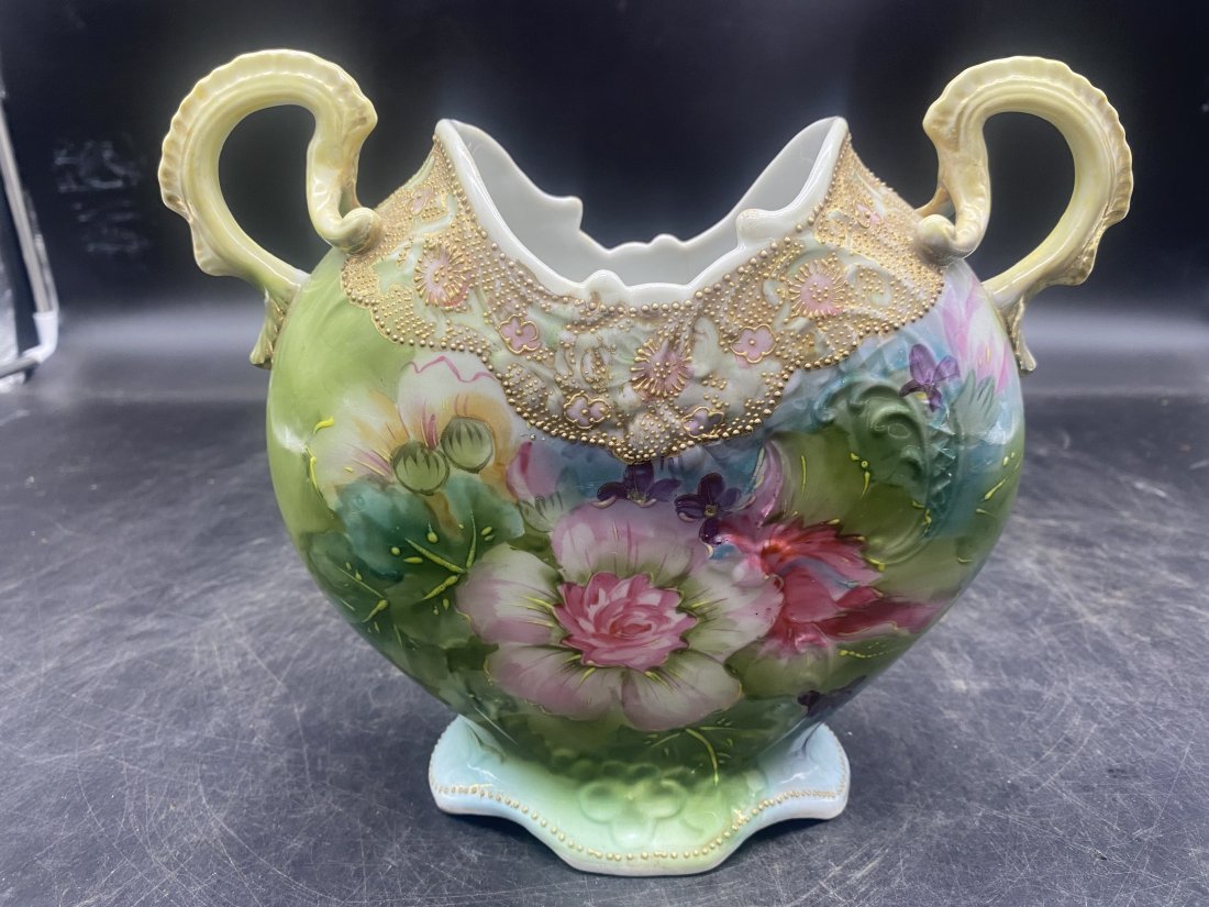 Hand Painted Nippon Vase: 8"x9", marked on bottom