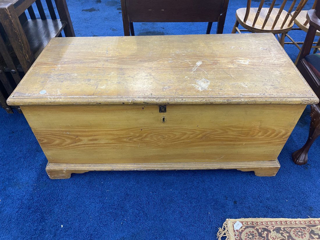 Antique Grain Painted Blanket Chest (1 of 6)