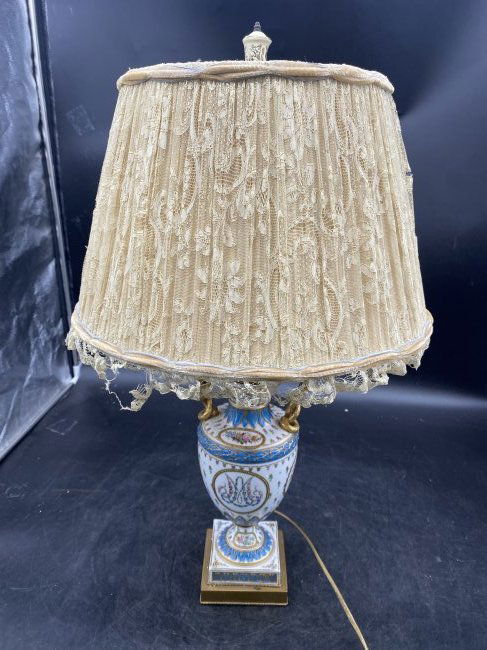 Antique Dresden Style Lamp (1 of 13)