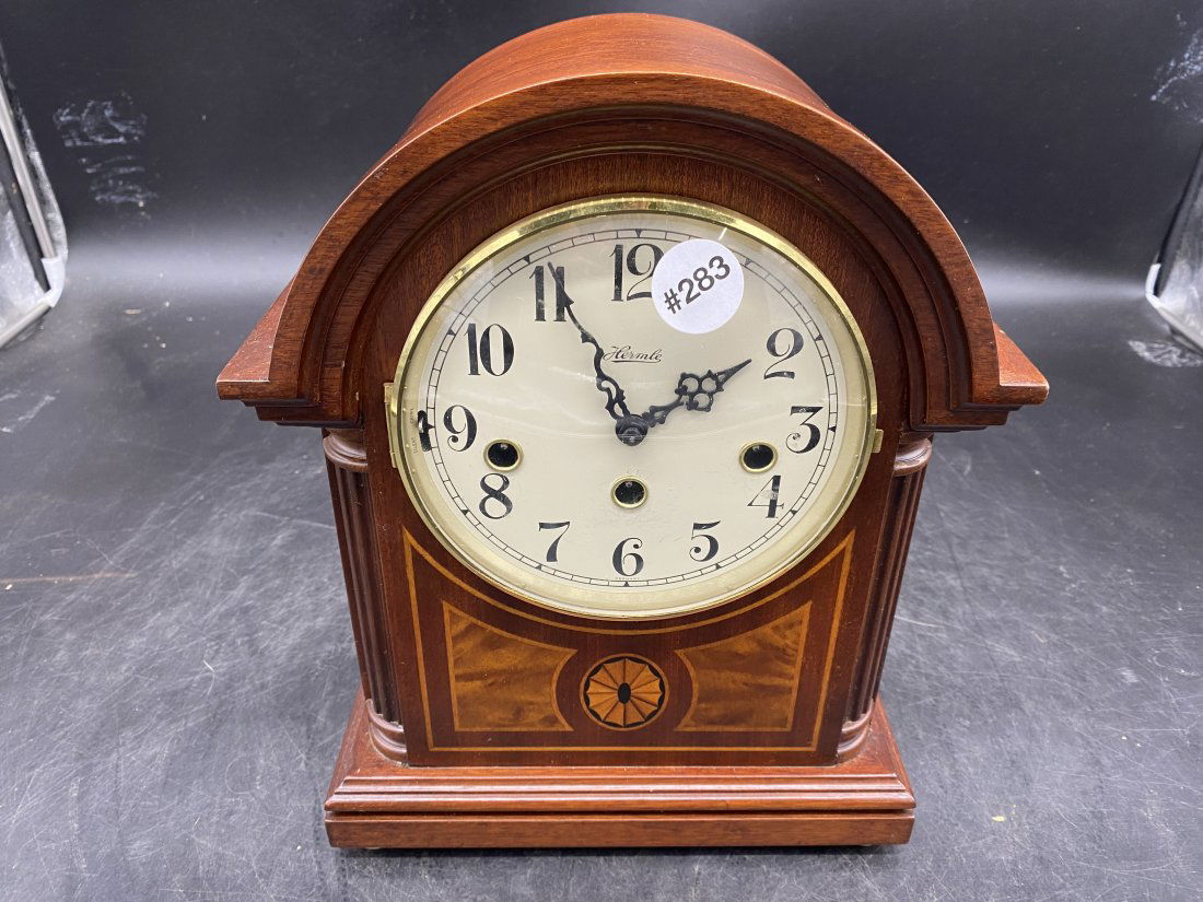 Mahogany Hermle Mantle Clock (1 of 7)