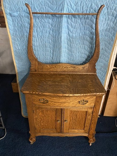 Antique Oak Washstand: 58"x31"x17", has original towel bar and hardware