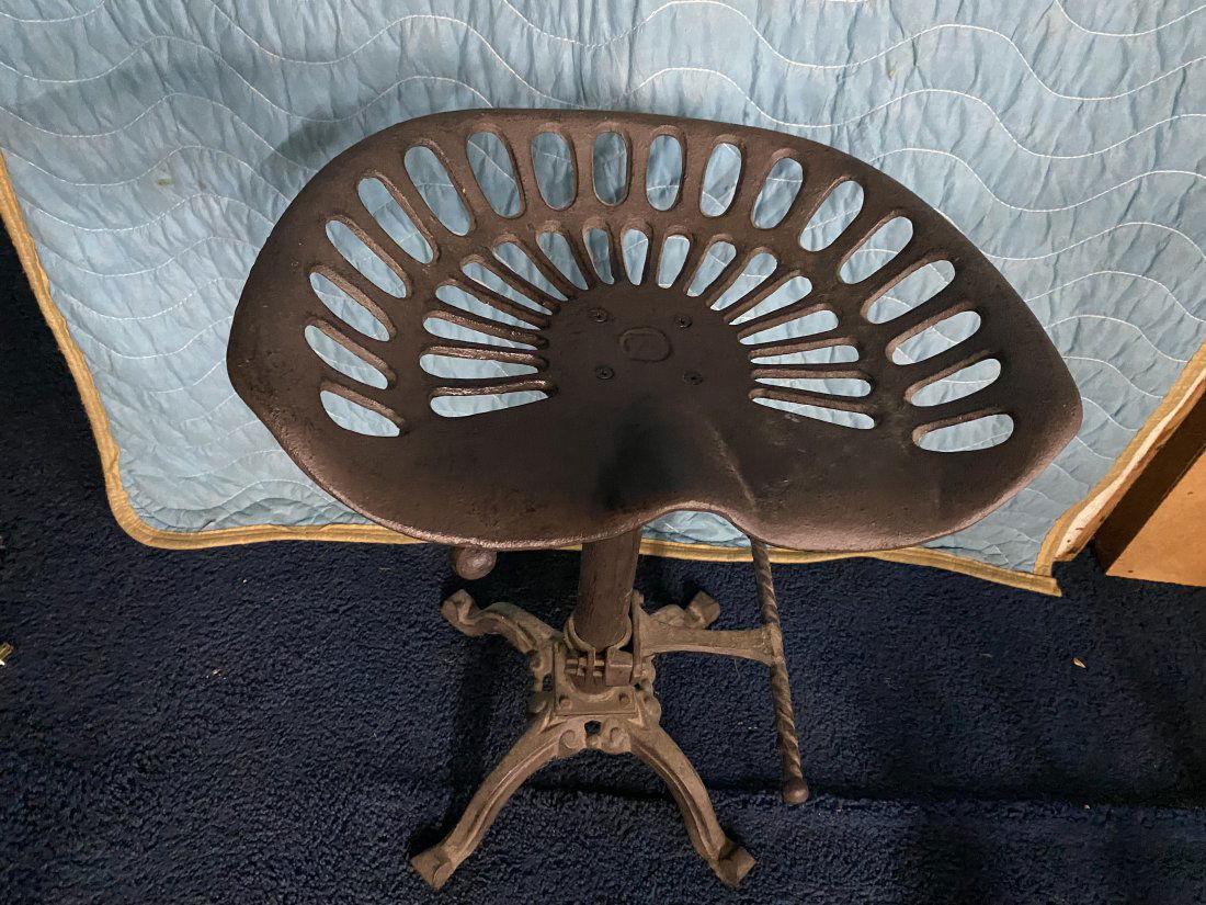 Cast Iron Tractor Stool (1 of 7)