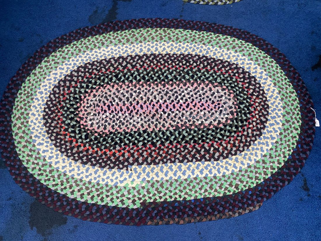 Oval Braided Rug (1 of 3)
