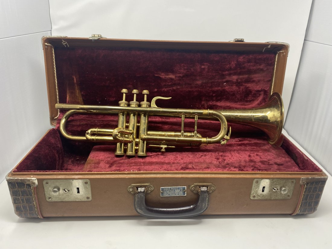 Vintage Barone & Sons Brass Trumpet: original case 6"x22"x8", trumpet has MOP keys, has 2 mouth pieces