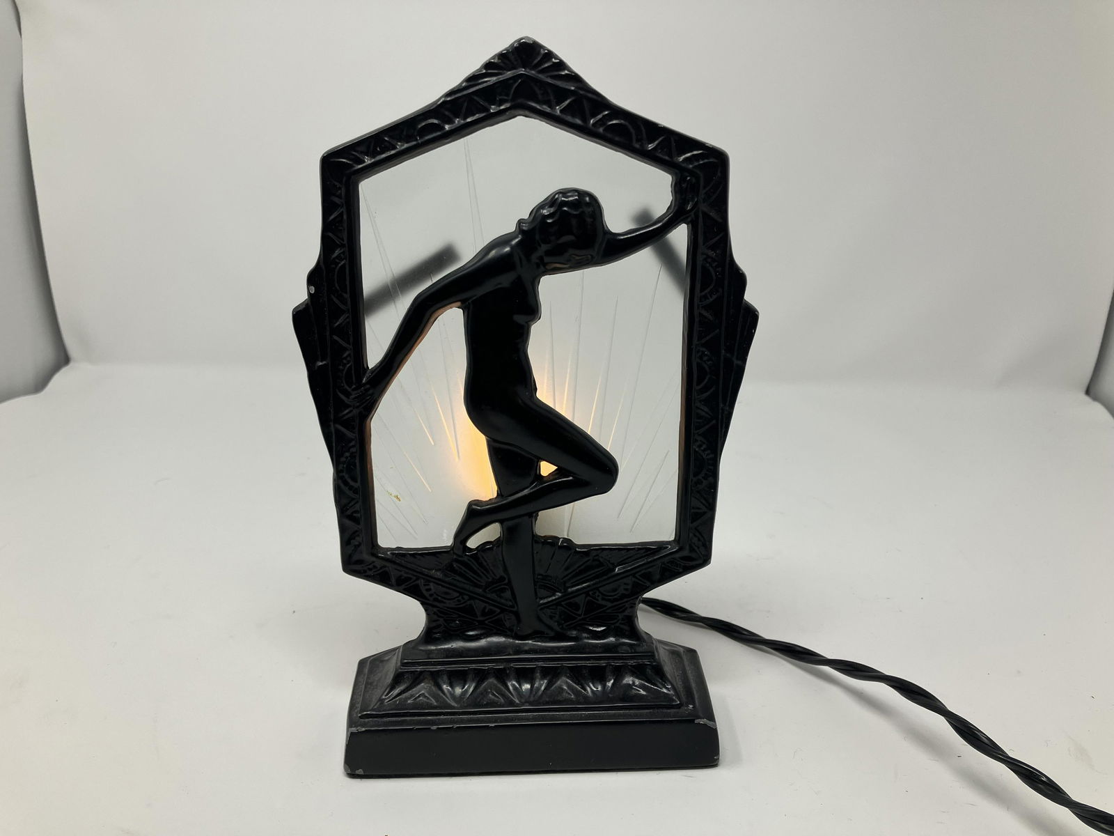 Art Nouveau Style Lamp (1 of 3)