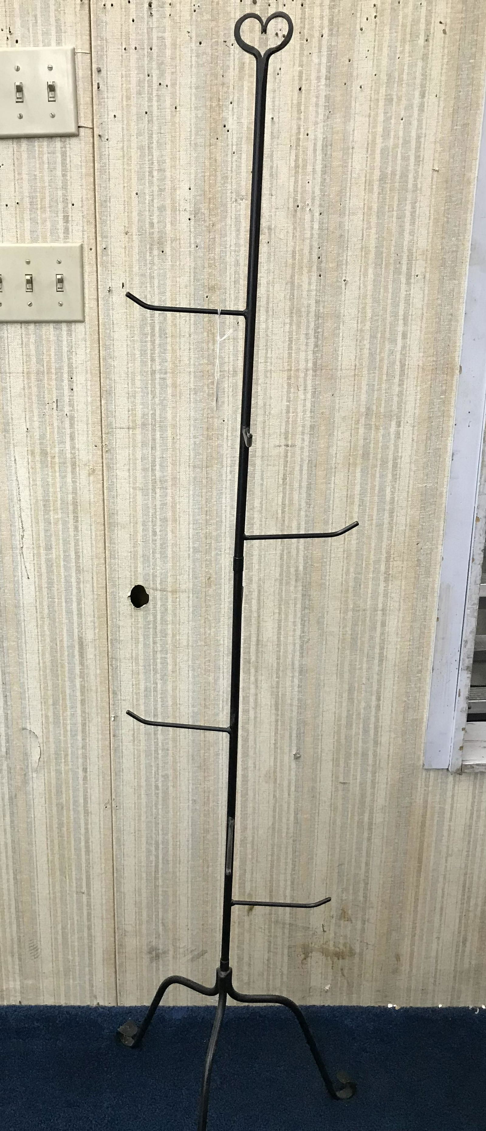 Longaberger Basket Rack (1 of 1)