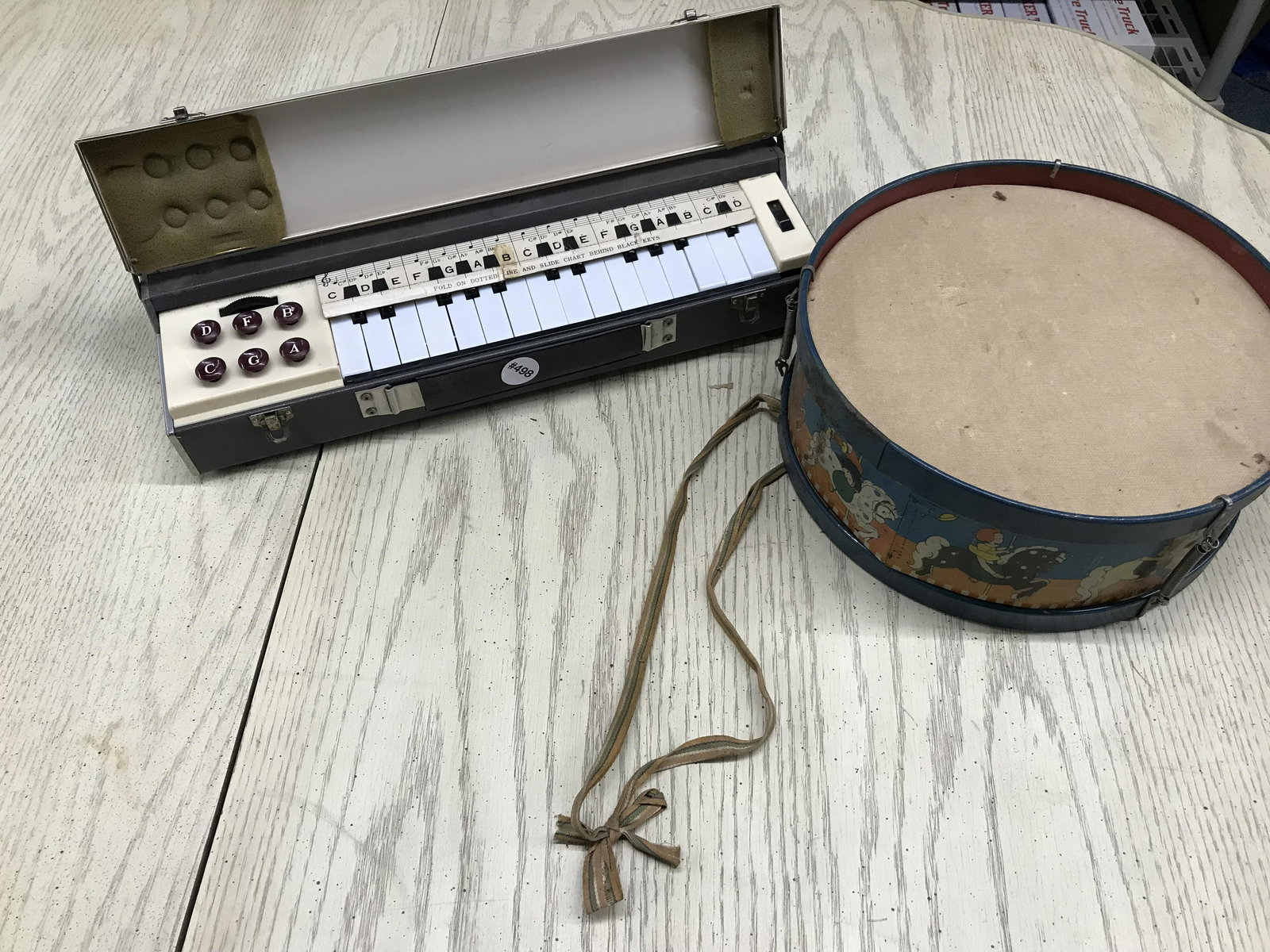 Toy Instruments: Includes Ohio Arts Drum and a keyboard.
