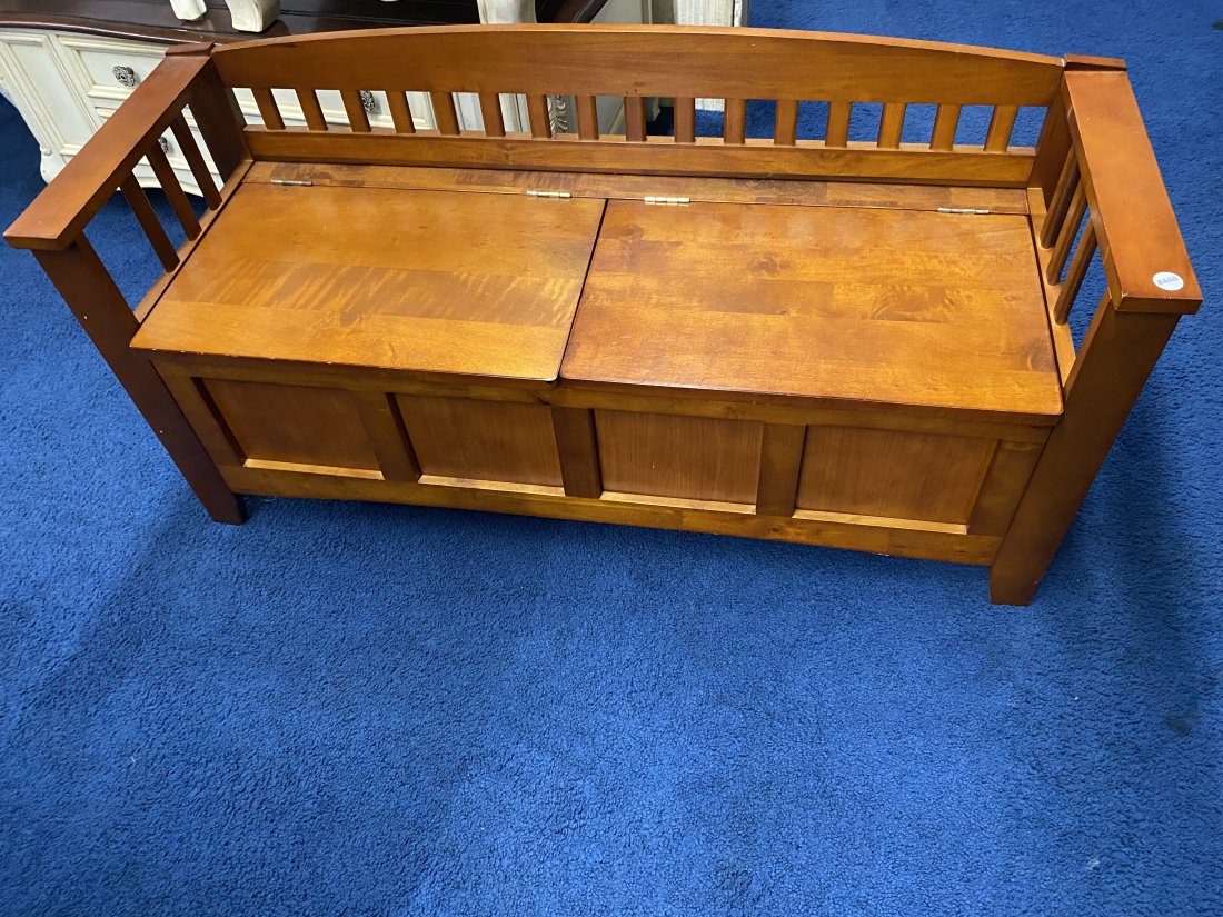 Lift Lid Bench: Measures 24" x 50" x 17".