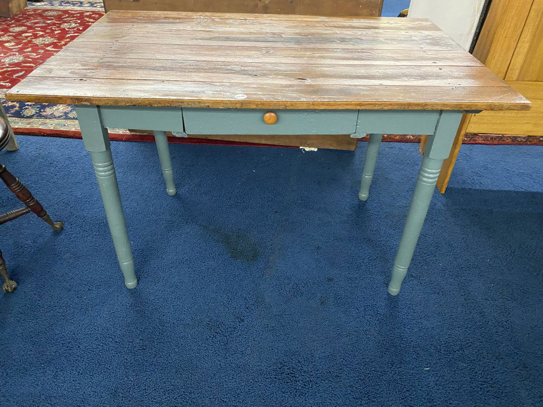 One Drawer Farm Table (1 of 7)