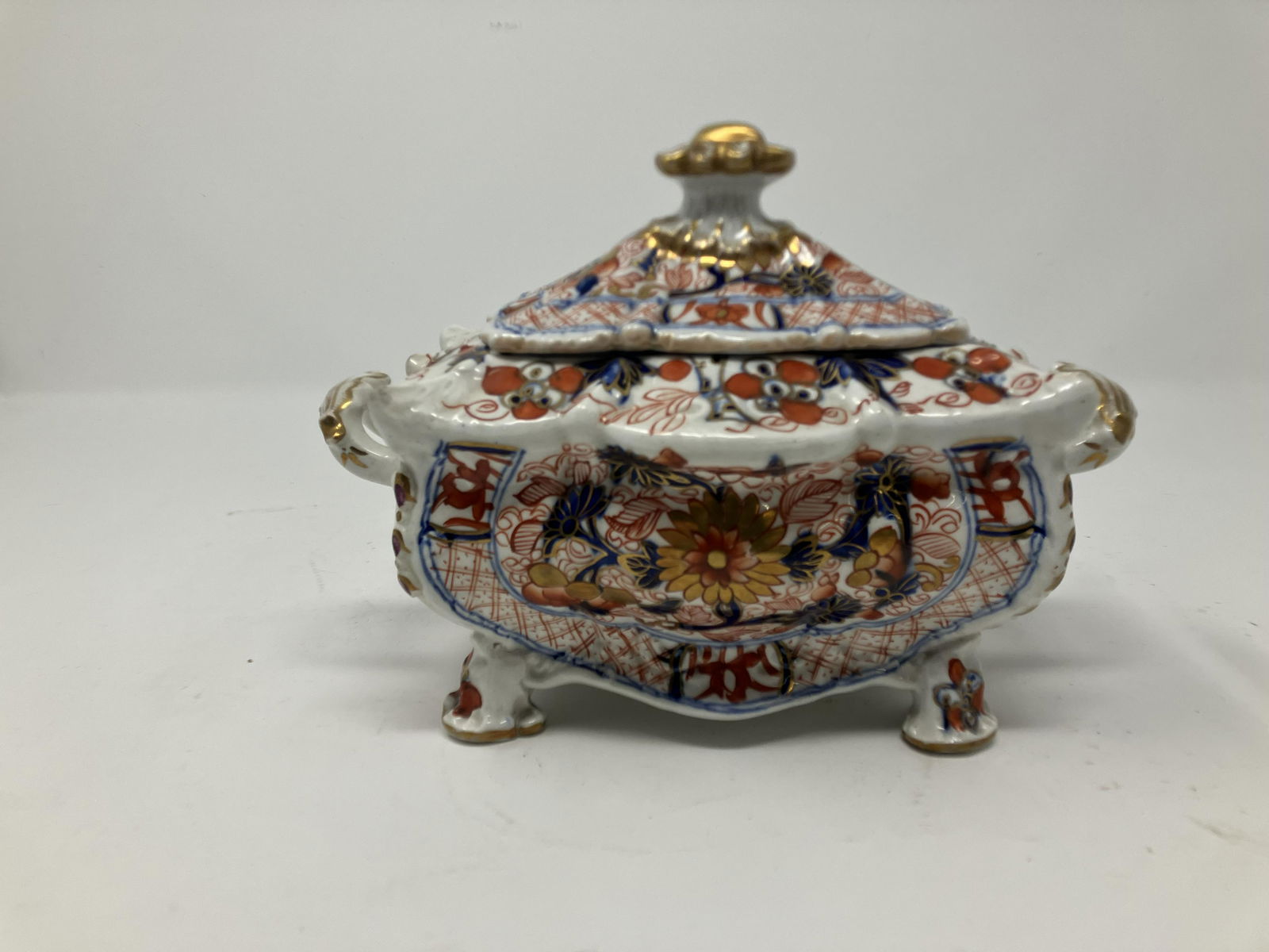 Royal Crown Derby Lidded Tureen (1 of 4)