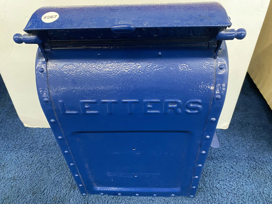 US Mail Mailbox (1 of 4)