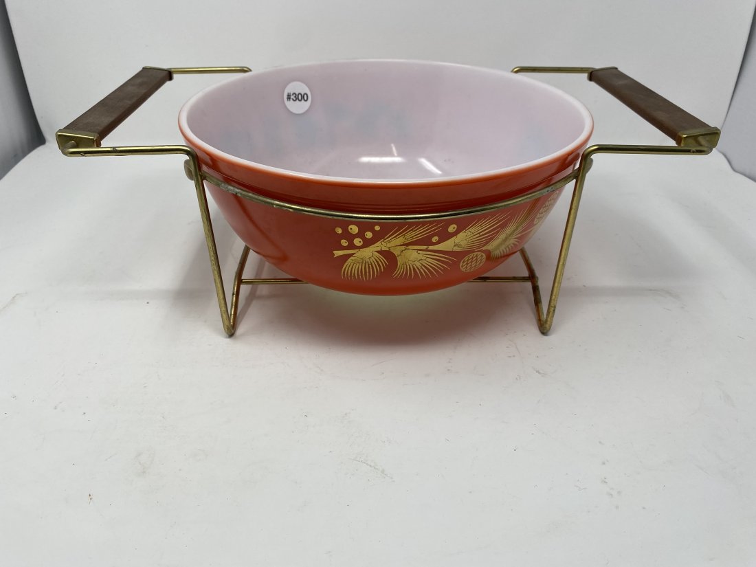 Pyrex Holly Pattern Bowl With Rack: Rack measures 15" x 5". Bowl measures 10" x 4", signed on bottom