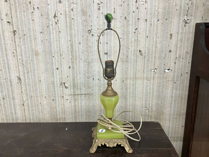 Jadeite Lamp Base (0329) on Dec 11, 2022 Costea's Auction Service in PA